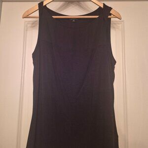 RW&CO sleeveless top